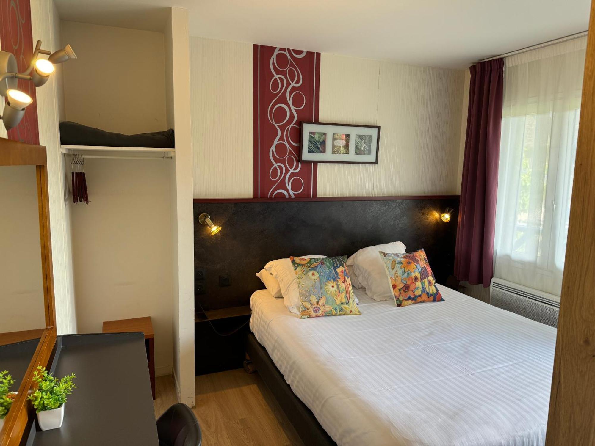 Hotel Capricorne Вандом Екстер'єр фото